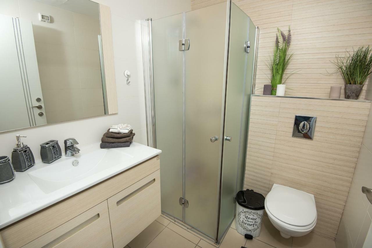 Bat Yam Luxery 5Br Sea View Suite Dış mekan fotoğraf